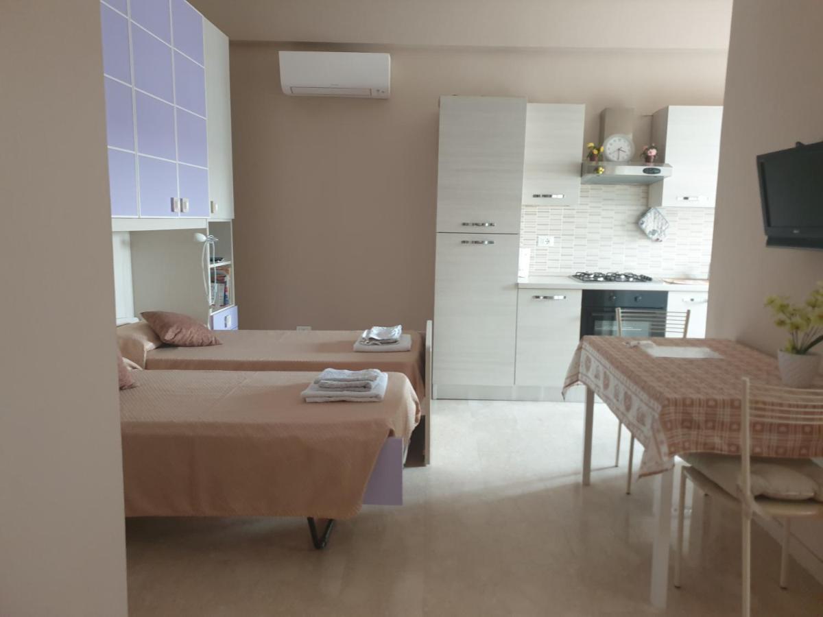 A "Casa Inn-Centro" Monolocale Catania Luaran gambar