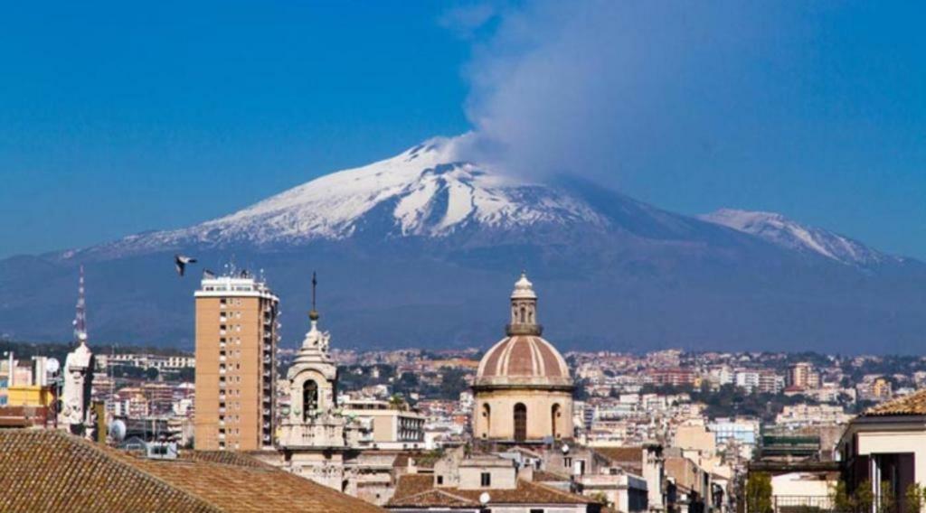 A "Casa Inn-Centro" Monolocale Catania Luaran gambar